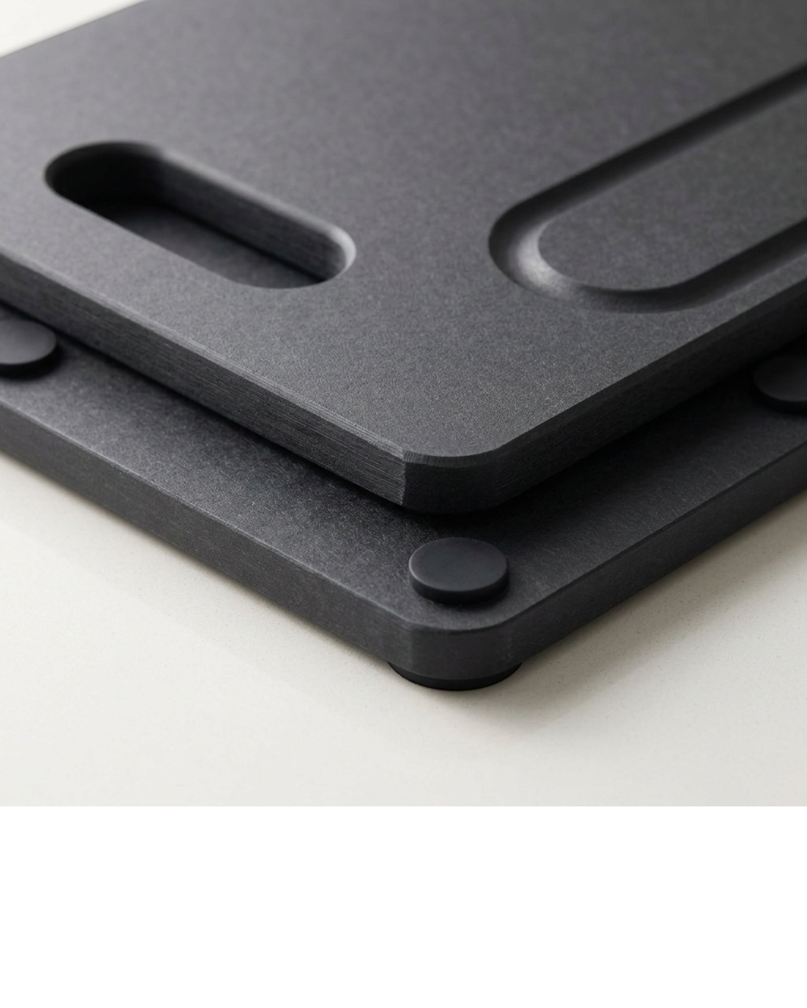 Wvgkn Dual-Slot Paper Composite Cutting Board 38 x 27 cm Charcoal - Detail view